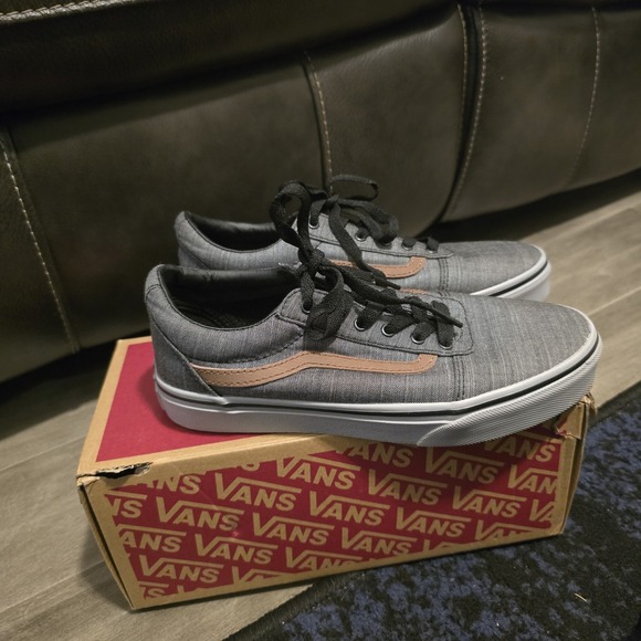 Vans Other - Vans Ward Textile Black Grey Brown Sidestripe Low Top Sneakers VN0A5KR6N42 4Y